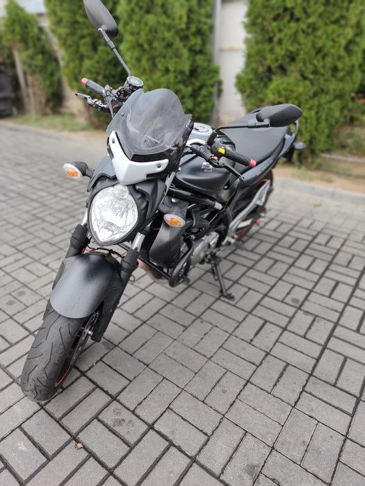 Vând Suzuki Gladius SFV 650-A2 (2015)