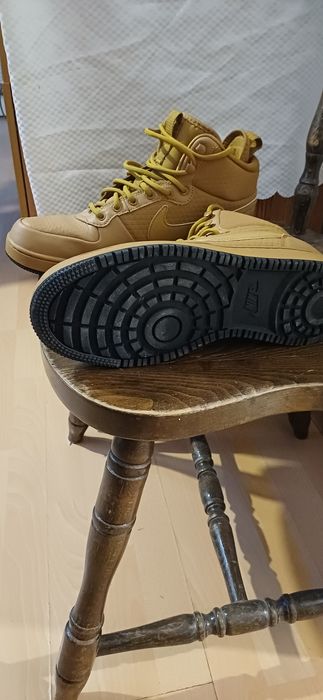 Зимни обувки наик