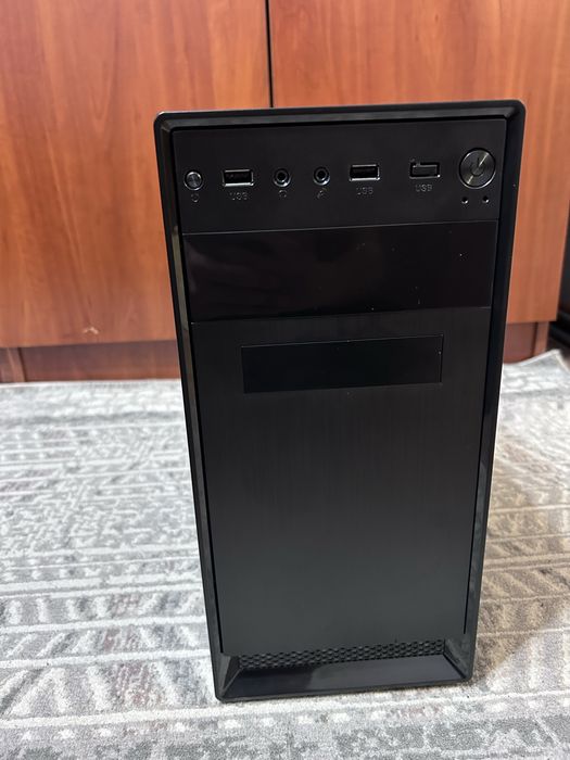 Системный блок inte i-core i3 8Gb ОЗУ 1TB Windows 10 pro