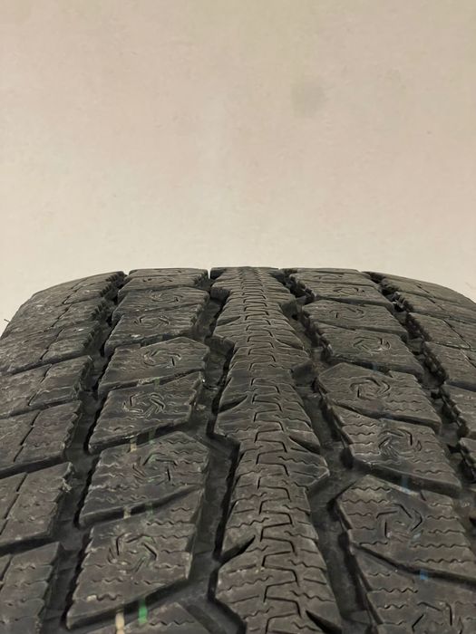 Зимни гуми Toyo Observe 265/65/18