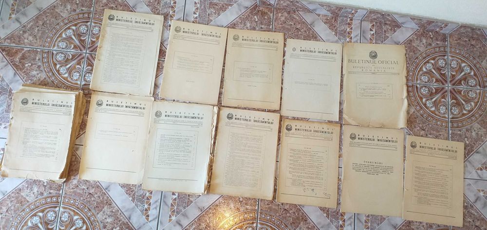 22 Buletine Oficiale Ministerului Invățământ. Rep.Soc Rom.vechi 70 ani