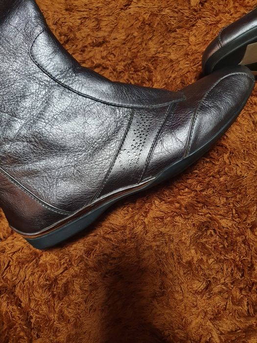 Cisme Guess noi, originale