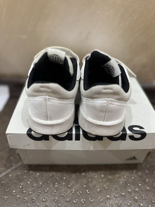 27н. Маратонки адидас/ adidas