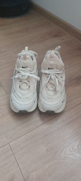 Дамски маратонки Nike Furyosa