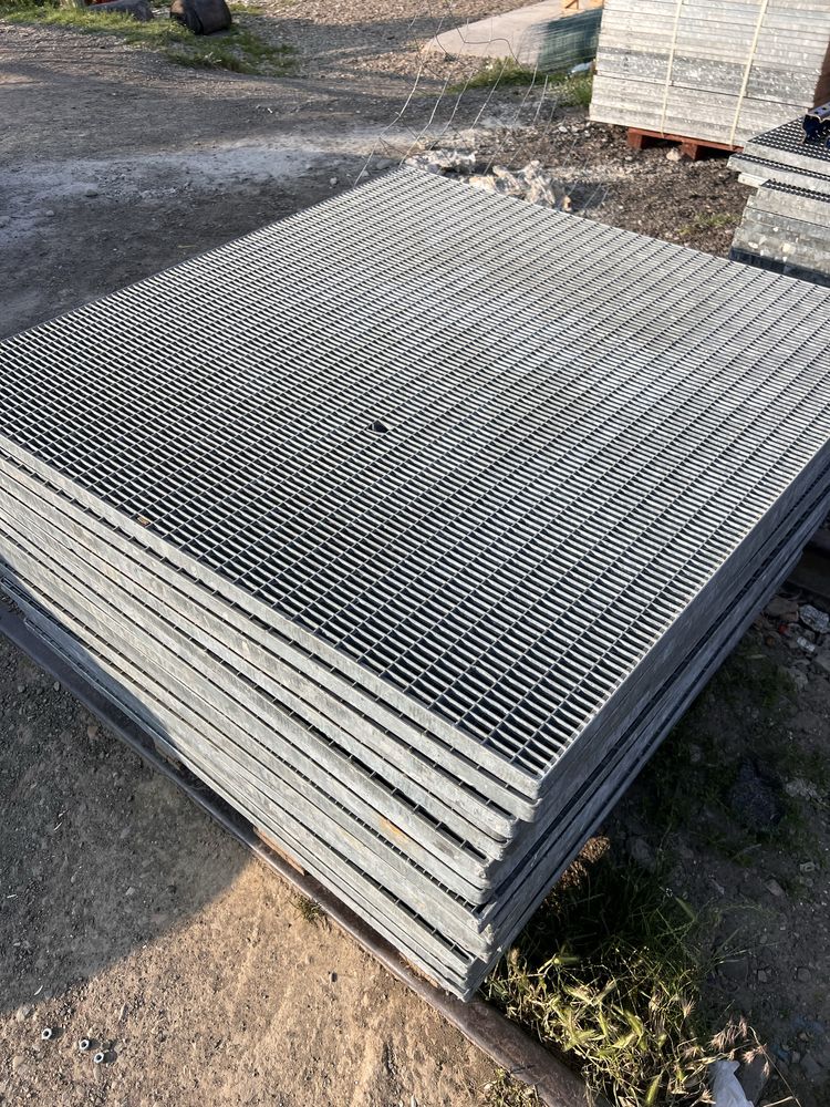 Gratare galvanizate zincate 1,2 m x1,27 m