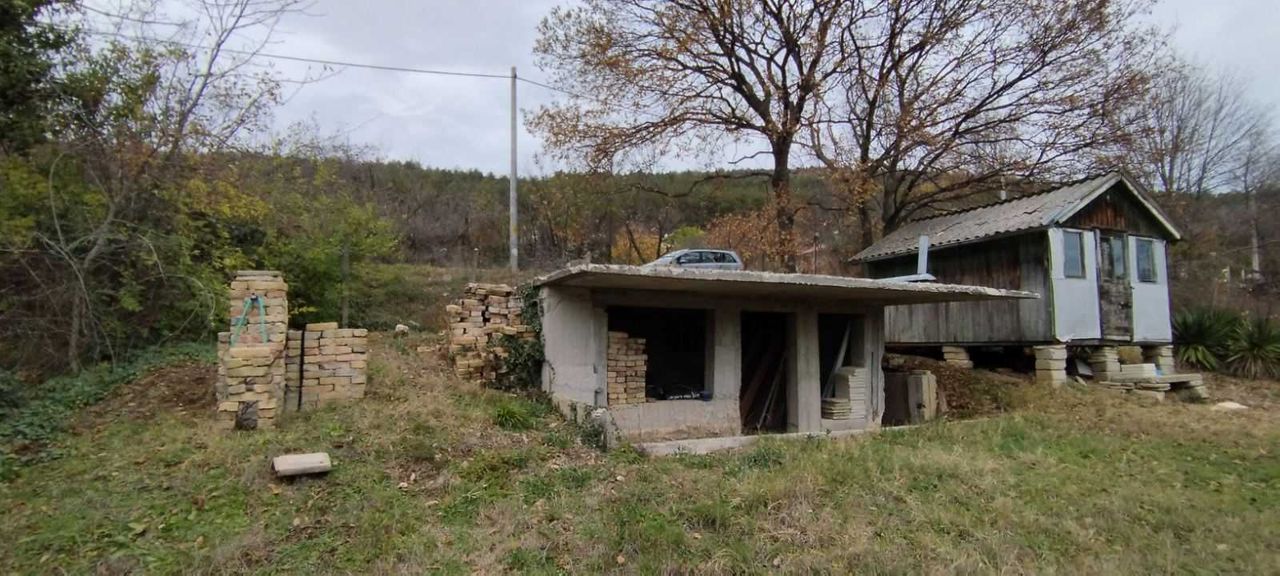 Продава се Парцел в Варна, Автогара - 630 кв.м за 69 €/кв.м - Снимка #1