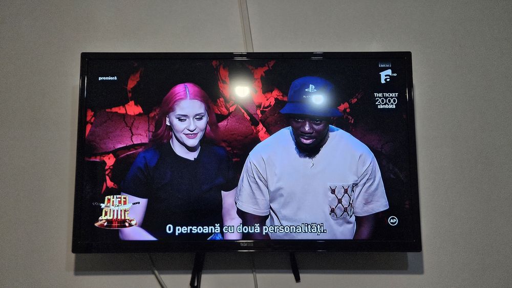 Televizor TeleTech 81 cm