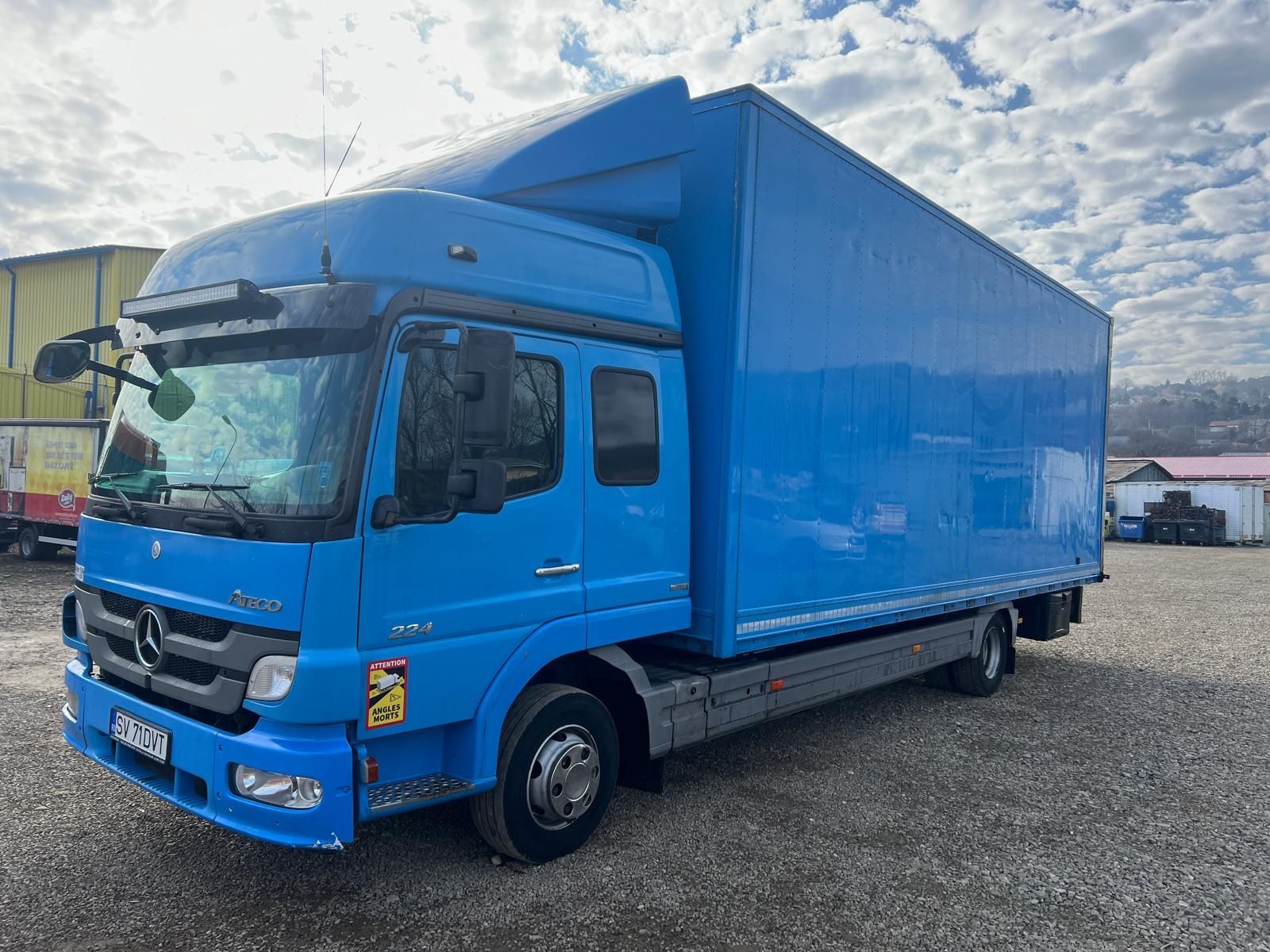 Vând Mercedes Benz Atego 1224