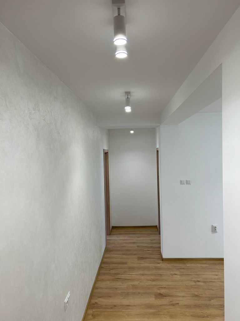 Продава се Тристаен апартамент в Велико Търново, Център - 96 кв.м за 1365 €/кв.м - Снимка #6