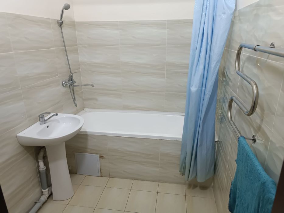 Buyuk Ipak yoli metro 10 daqiqa peshkim kvartira bor