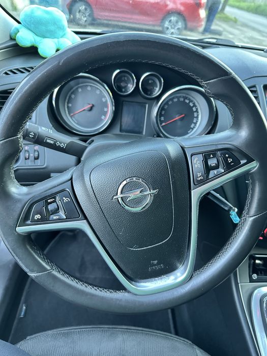 Opel Insignia 1.8 gpl