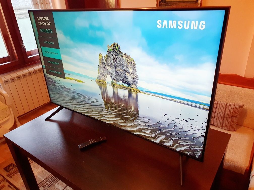Телевизор -  Samsung 50 ИНЧА - Smart - 4K - Ultra -  HD -  LED !