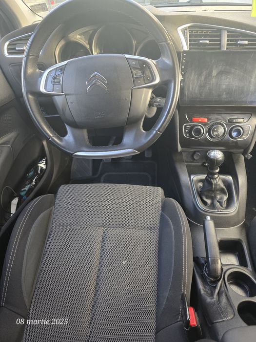 Citroen C4 vînd sau schimb
