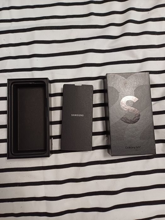 Vand/Schimb s22 cu Iphone