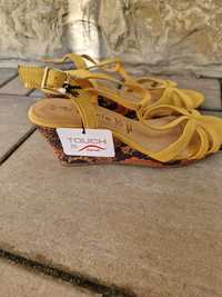Sandale Tamaris cu etichetă
