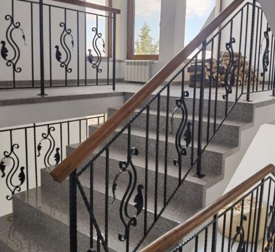 Дава се под наем Къща в София, Драгалевци - 1400 кв.м за 7000 € - Снимка #6