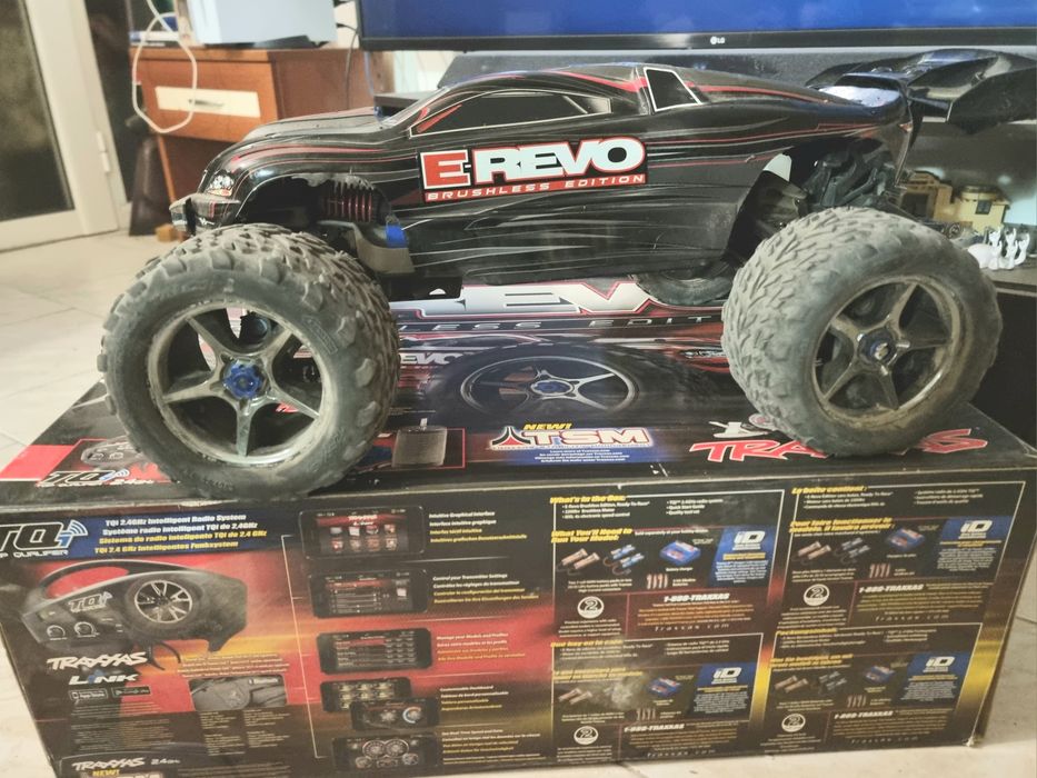 Traxxas ERevo Brushless edition RC Monster Truck