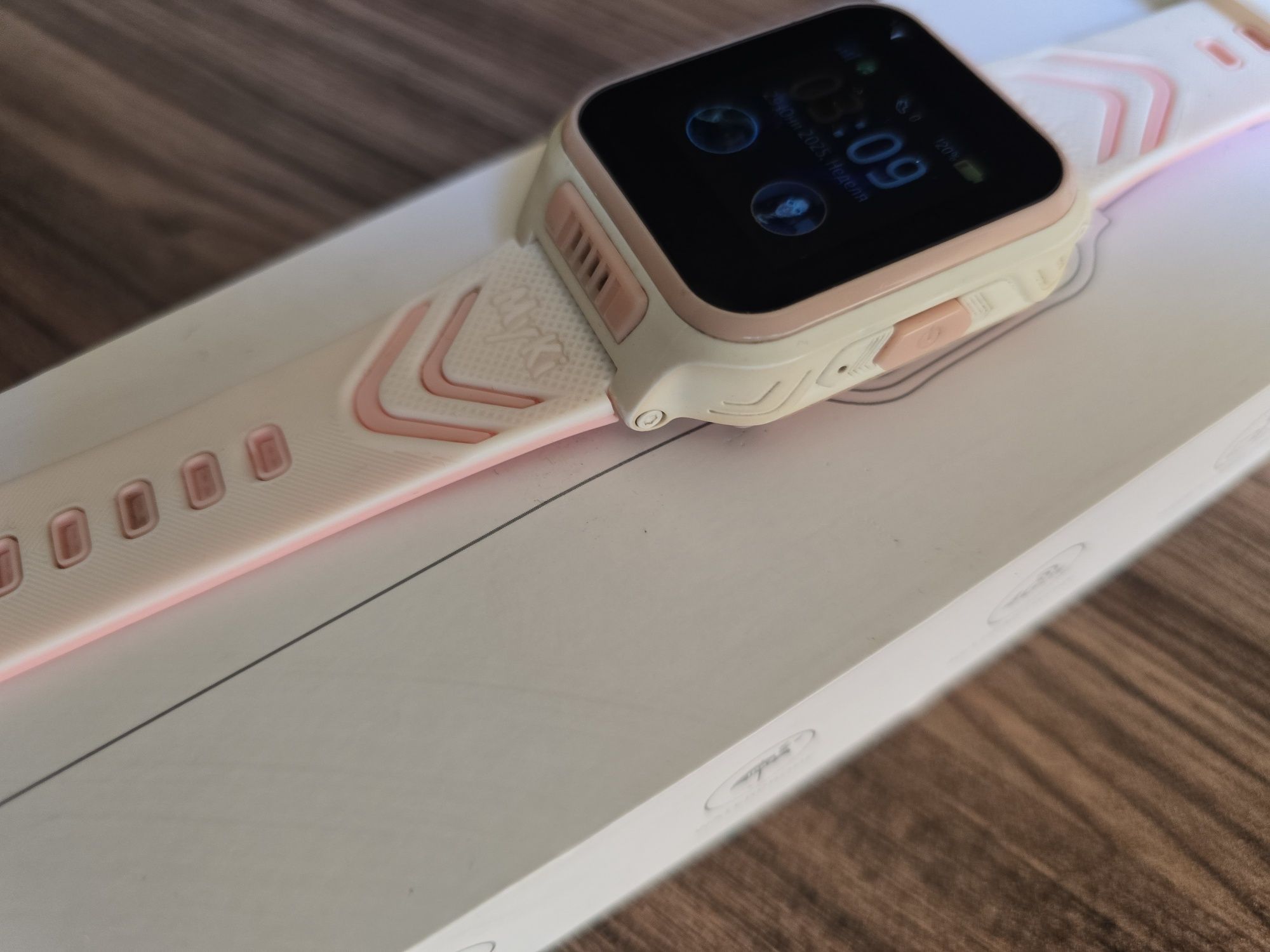 Детски часовник Myki watch 4