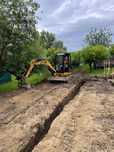 Închiriez excavator de 3 tone cu operator inclus