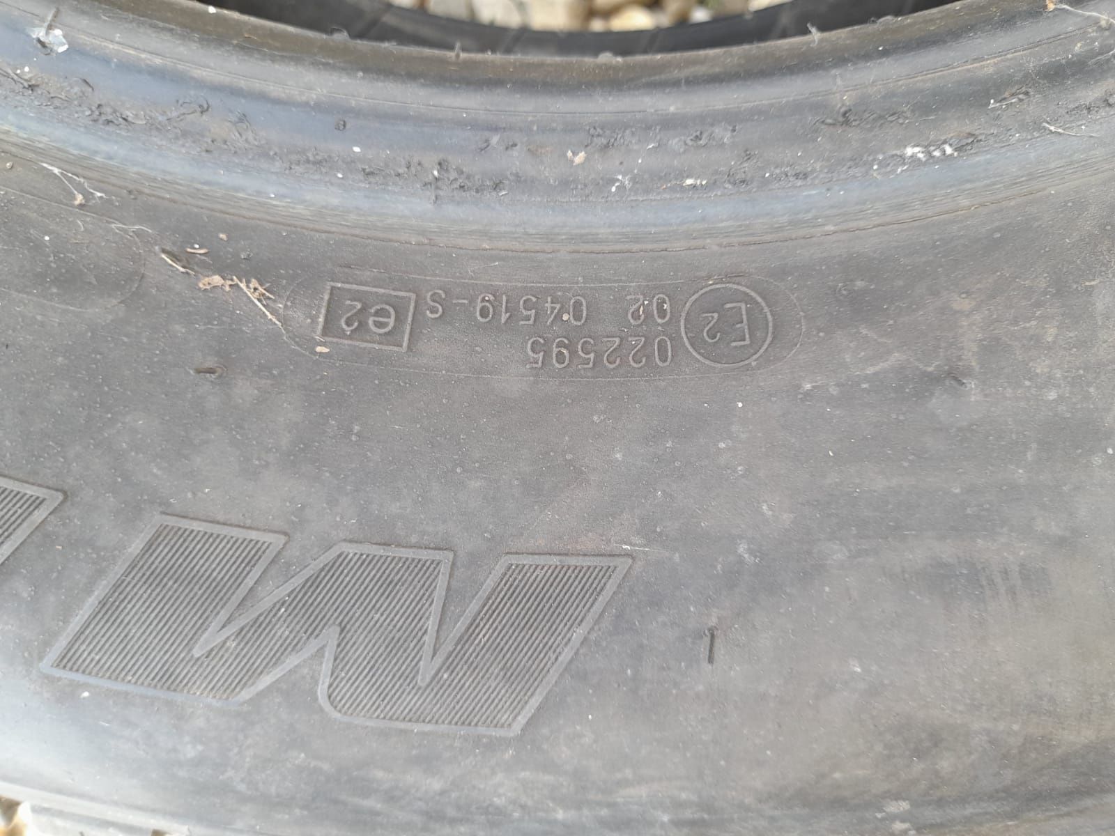 Vând cauciucuri Michelin Cross Terrain P265/65 R 17  110S  M+S
