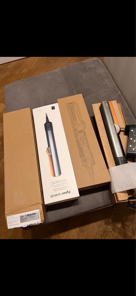 Dyson Airstrait ht01