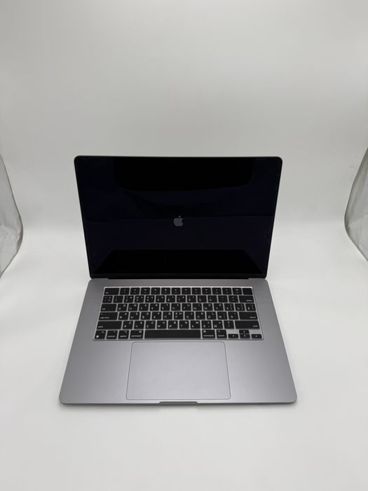 MacBook Air 15 M2 SSD 256Gb полный комлекта идеал!