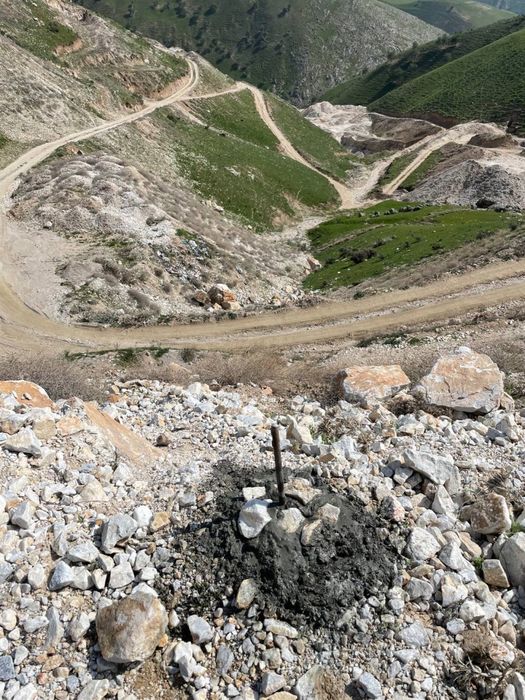 Marmarlashgan ohaktosh koni (qurilish ishlari uchun)