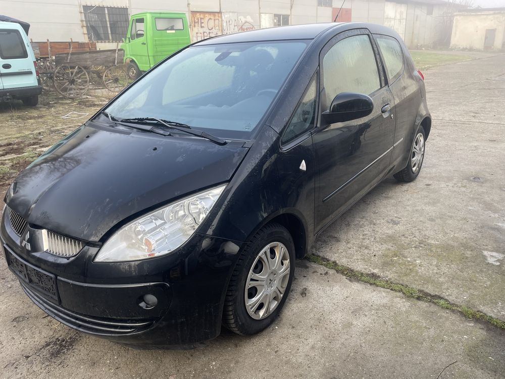 Mitsubishi Colt 1.3 2007 на части