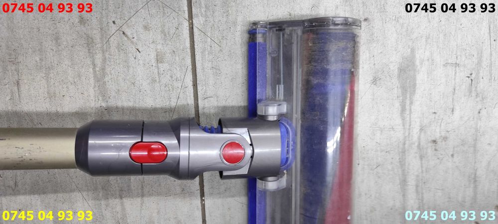 aspirator DYSON V8 acumulator bun  incarcator teava perie