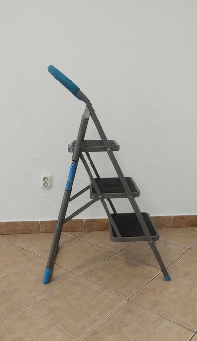 Scara Pliabila 3 Trepte Otel, 150 kg