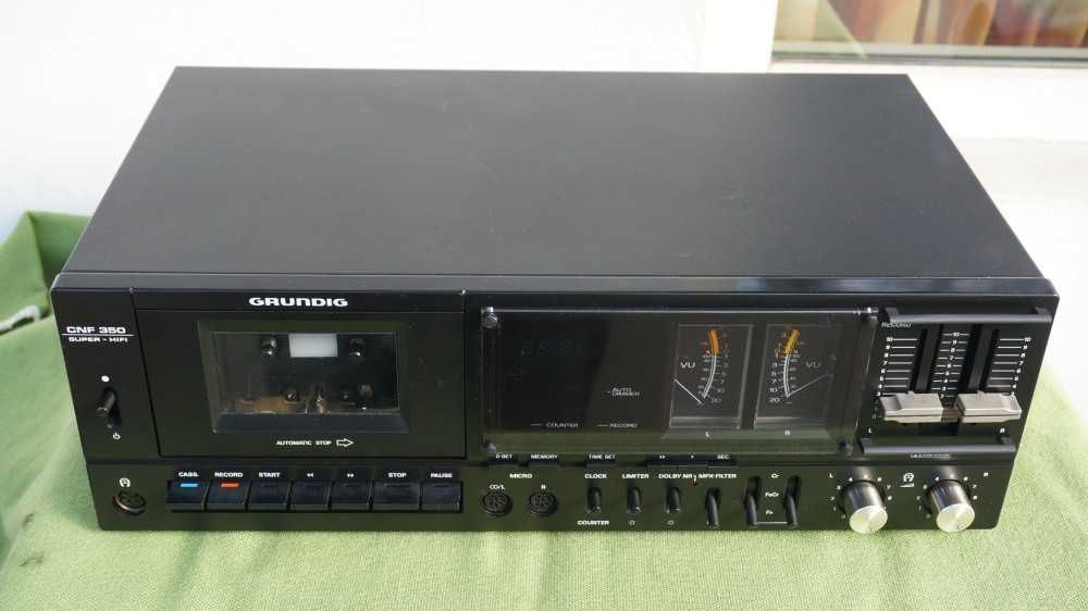 Casetofon deck de colectie GRUNDIG CNF350