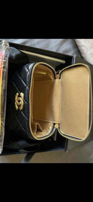 Дамска Малка Черна Кожена Чанта Chanel