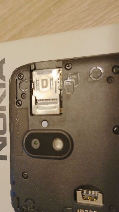 Nokia 13 Dual Smart Android 10 / 8GB 2 SIM  SD card  Мобилни телефони