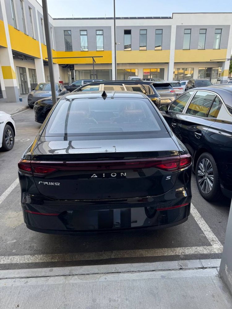 Gac Aion S 580 qora