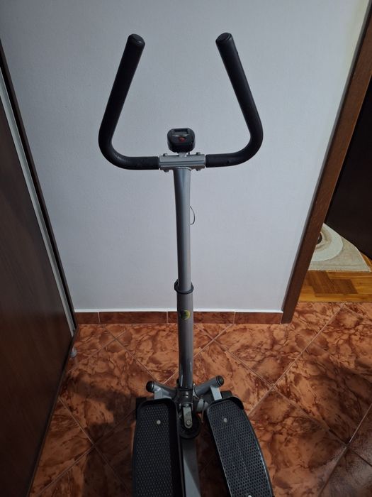 De vânzare stepper cu mâner și monitor