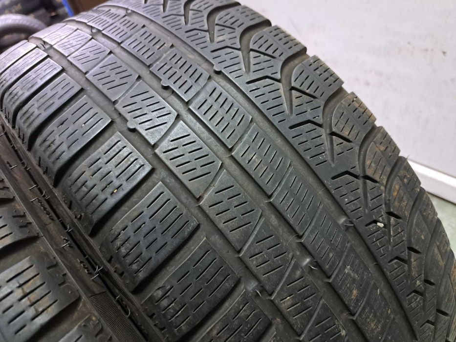 Set anvelope 275/35 R19 cu 245/40 R19 Pirelli