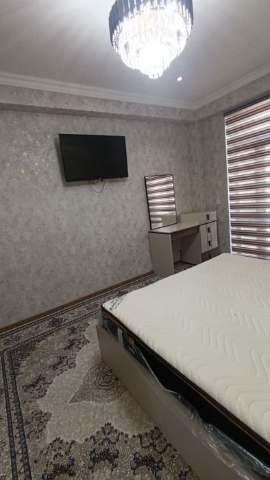 Sergeli green house 2/5/10 yevro remont 75 kv.m