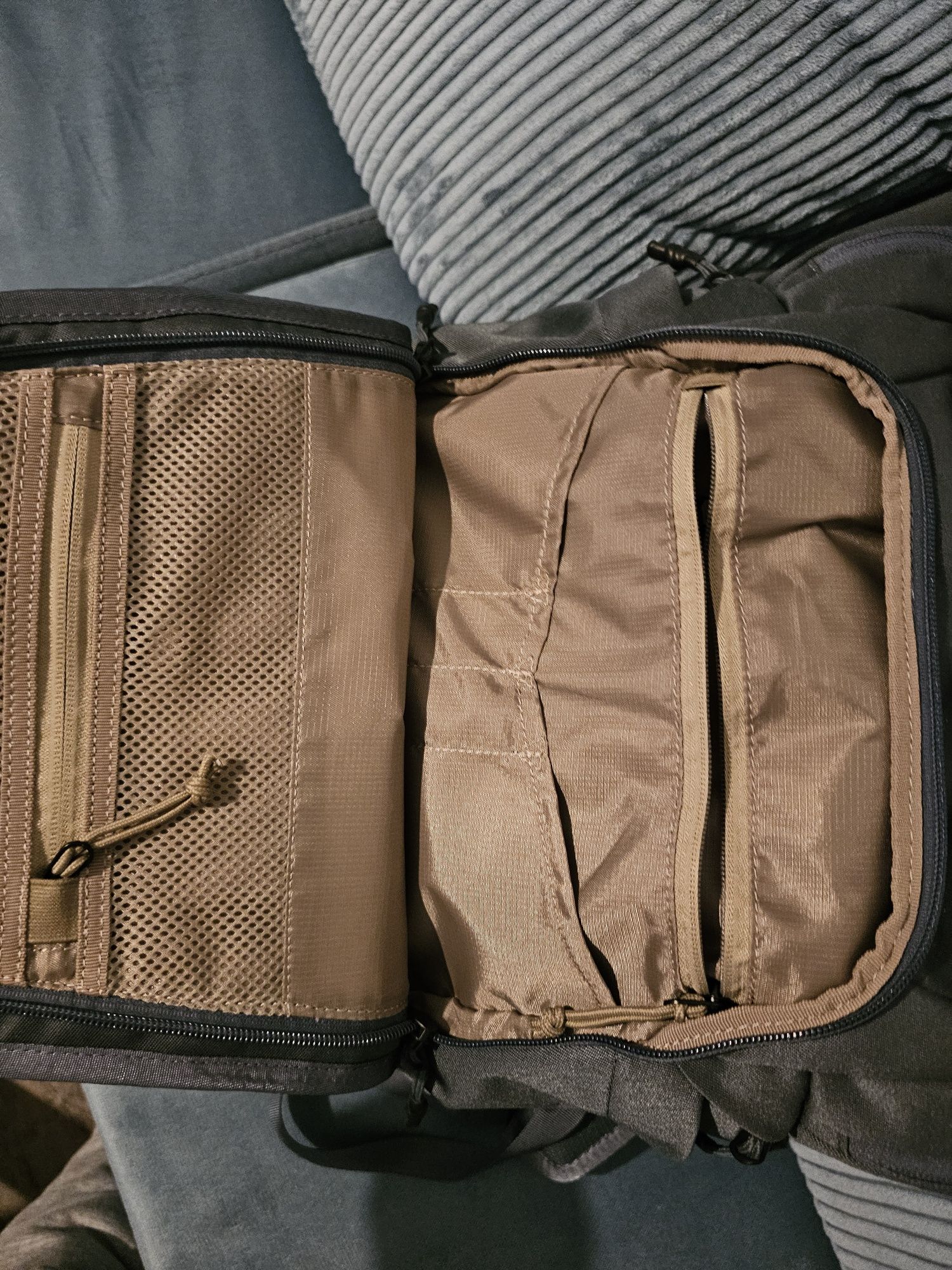 Фото раница Thule Covert 32