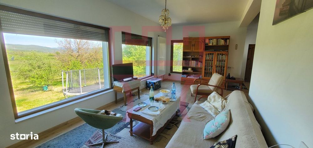 Casa nou construita Zimbor Chendremal cu 6.800mp teren panorama padure