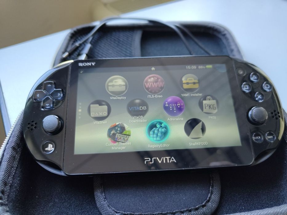 Ps Vita Slim конзола