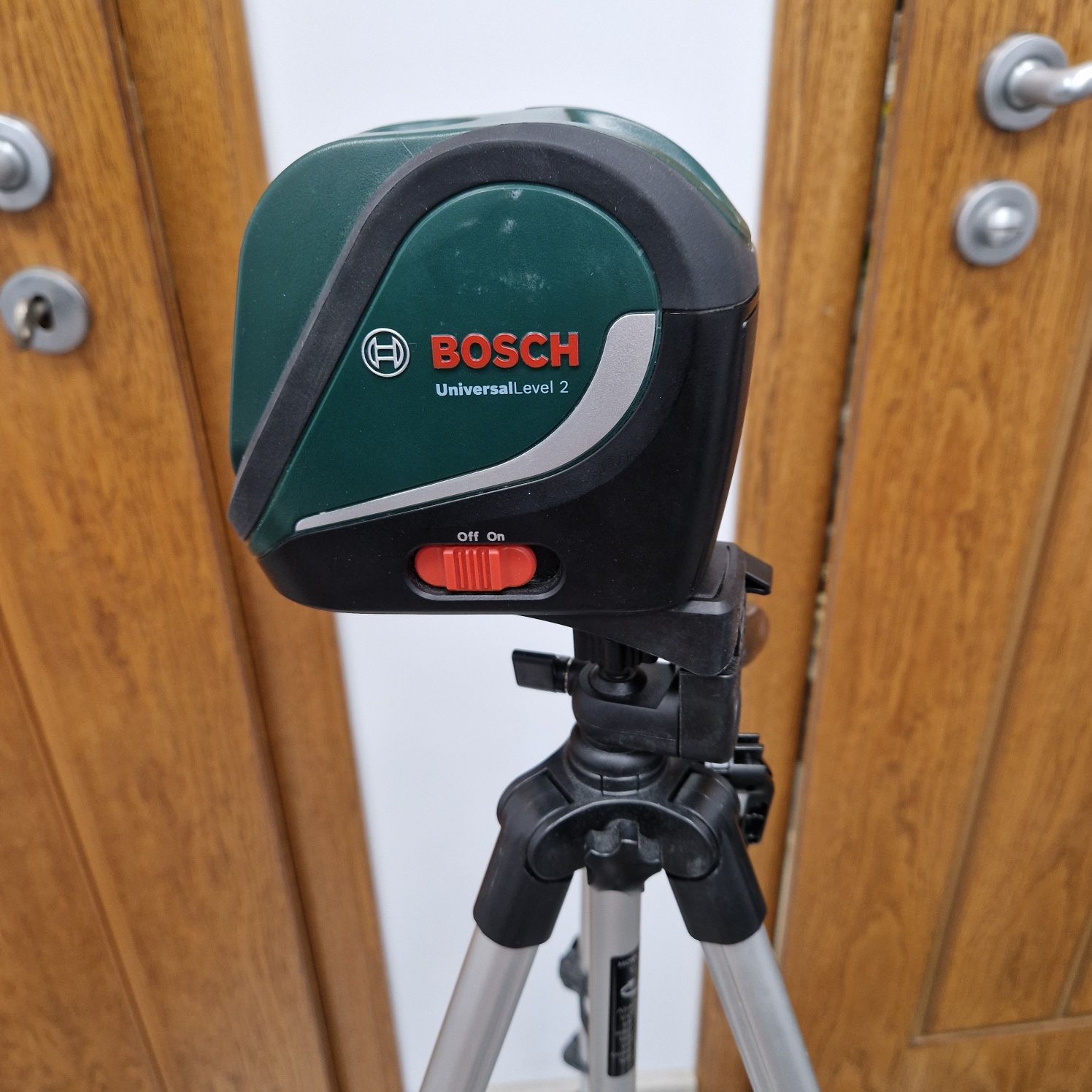 Лазерен нивелир BOSCH UniversalLevel 2 Set
