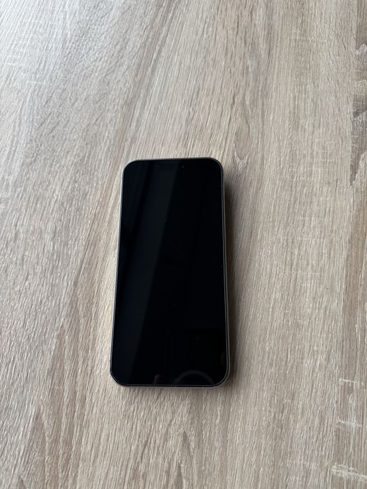 Vand Iphone 16 pro max impecabil