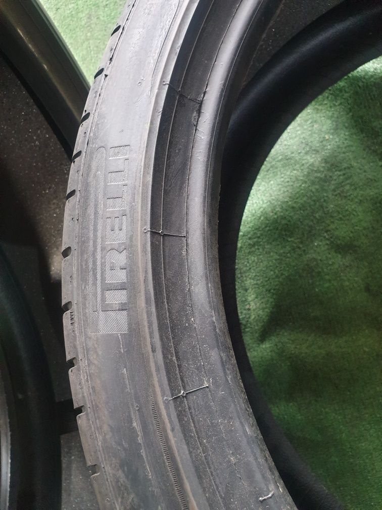 2 anvelope 255 40 21 vara pirelli profil 5mm dot 18