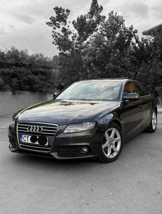 Audi A8 B8