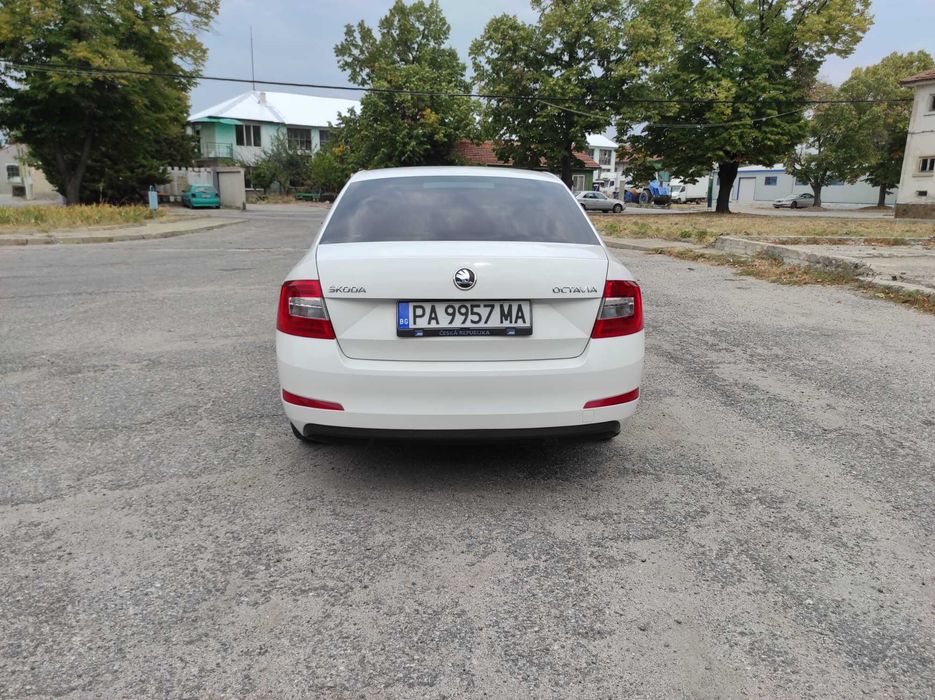 Шкода Октавия 3 като нова, 2014г.