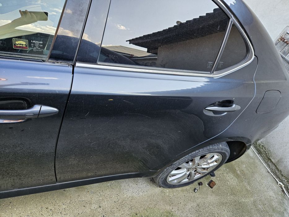 Usa Portiera Lexus IS220 Stanga Dreapta Fata Spate