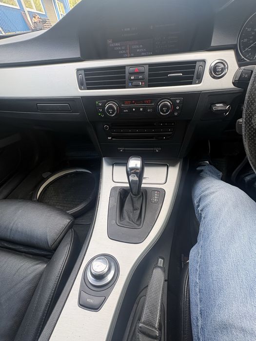 Dezmembrez E92 M Pachet 325d M57TU2