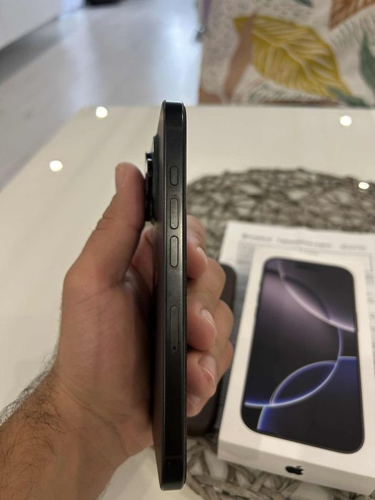 Iphne 16 Pro - ГАРАНЦИОНЕН!