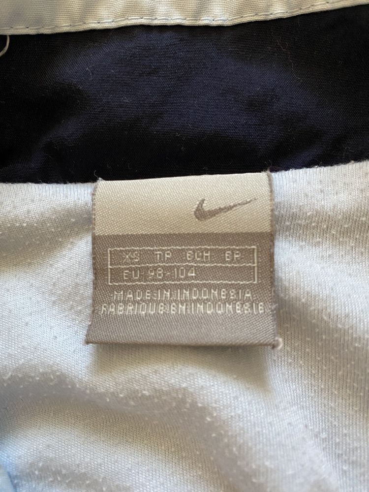Geaca toamna Nike masura 98-104 ( 2-3 ani)