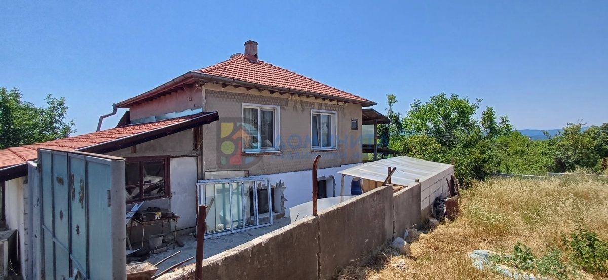 Къща за гости в с. Българи
